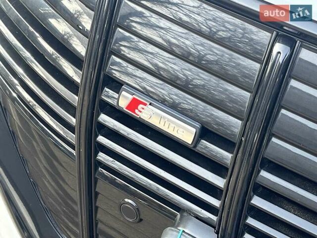 Белый Ауди E-Tron, объемом двигателя 0 л и пробегом 16 тыс. км за 46990 $, фото 5 на Automoto.ua