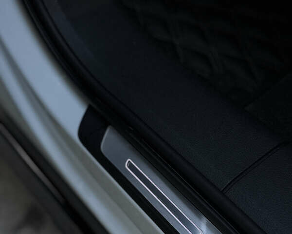 Белый Ауди E-Tron, объемом двигателя 0 л и пробегом 95 тыс. км за 39999 $, фото 41 на Automoto.ua