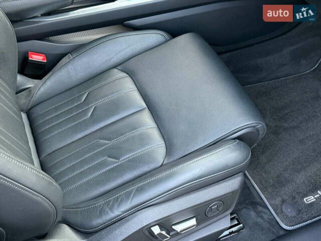 Белый Ауди E-Tron, объемом двигателя 0 л и пробегом 198 тыс. км за 27400 $, фото 61 на Automoto.ua