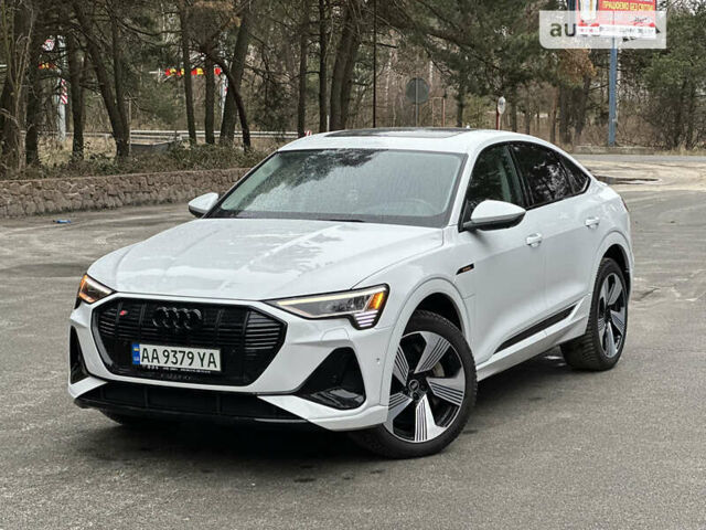 Білий Ауді E-Tron, об'ємом двигуна 0 л та пробігом 44 тис. км за 63500 $, фото 5 на Automoto.ua