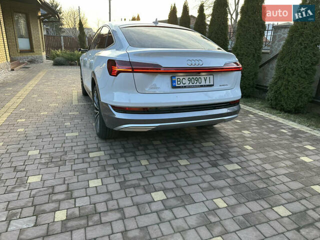 Белый Ауди E-Tron, объемом двигателя 0 л и пробегом 76 тыс. км за 30500 $, фото 4 на Automoto.ua
