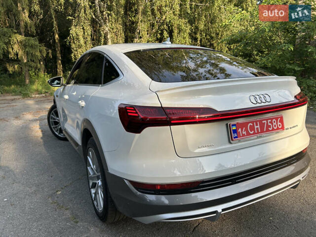 Белый Ауди E-Tron, объемом двигателя 0 л и пробегом 111 тыс. км за 30900 $, фото 11 на Automoto.ua