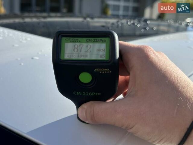 Белый Ауди E-Tron, объемом двигателя 0 л и пробегом 100 тыс. км за 36500 $, фото 62 на Automoto.ua