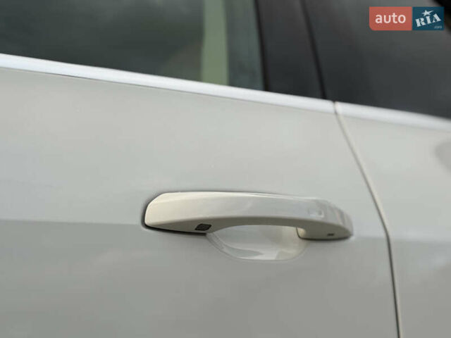 Ауди E-Tron 2020 в Тернополе на Automoto.ua Белый Ауди E-Tron, объемом двигателя 0 л и пробегом 98 тыс. км за 29999 $, фото 50 на Automoto.ua