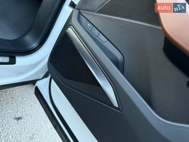 Ауді E-Tron 2020 у Львові на Automoto.ua Білий Ауді E-Tron, об'ємом двигуна 0 л та пробігом 156 тис. км за 29500 $, фото 78 на Automoto.ua