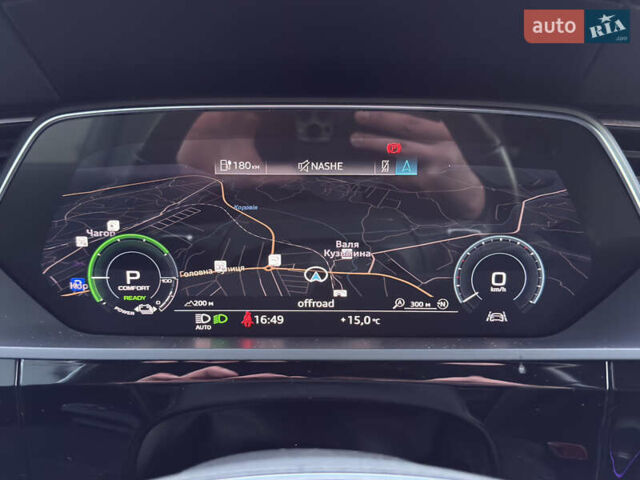 Білий Ауді E-Tron, об'ємом двигуна 0 л та пробігом 89 тис. км за 33500 $, фото 23 на Automoto.ua