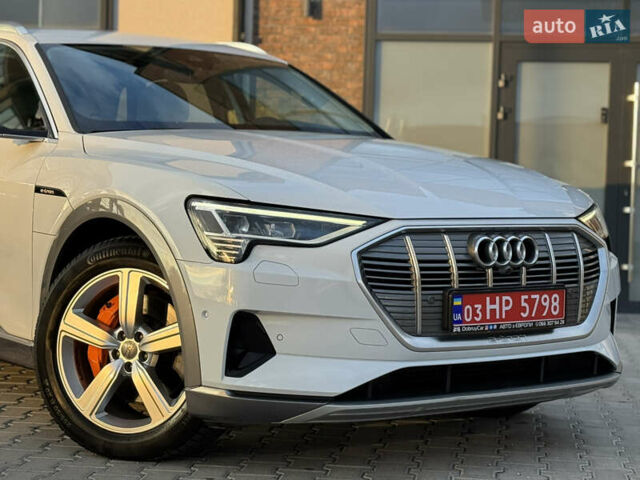 Ауди E-Tron 2020 в Тернополе на Automoto.ua Белый Ауди E-Tron, объемом двигателя 0 л и пробегом 98 тыс. км за 29999 $, фото 10 на Automoto.ua