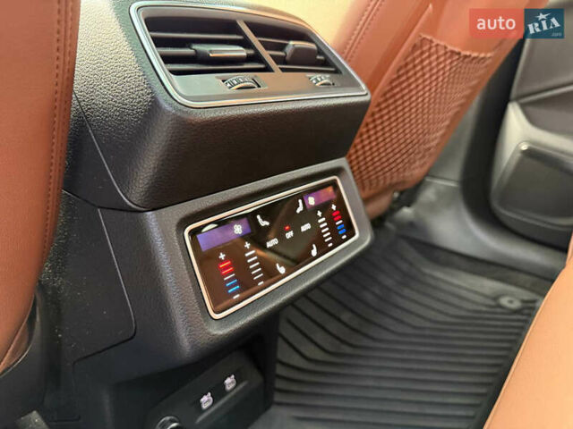 Белый Ауди E-Tron, объемом двигателя 0 л и пробегом 104 тыс. км за 33200 $, фото 23 на Automoto.ua