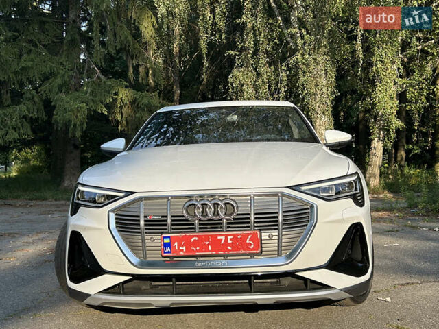 Белый Ауди E-Tron, объемом двигателя 0 л и пробегом 111 тыс. км за 30900 $, фото 2 на Automoto.ua