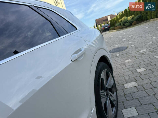 Ауди E-Tron 2020 в Дрогобыче на Automoto.ua Белый Ауди E-Tron, объемом двигателя 0 л и пробегом 156 тыс. км за 29900 $, фото 28 на Automoto.ua
