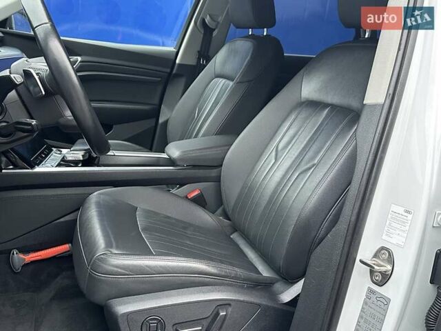 Белый Ауди E-Tron, объемом двигателя 0 л и пробегом 145 тыс. км за 22800 $, фото 45 на Automoto.ua