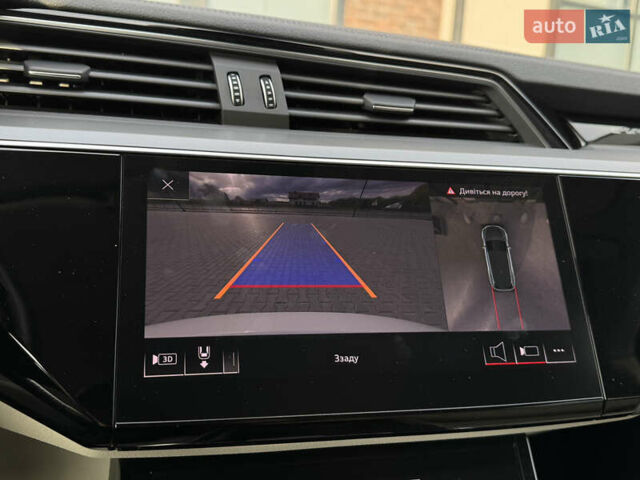 Ауди E-Tron 2020 в Тернополе на Automoto.ua Белый Ауди E-Tron, объемом двигателя 0 л и пробегом 98 тыс. км за 29999 $, фото 91 на Automoto.ua