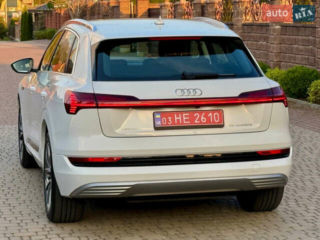 Білий Ауді E-Tron, об'ємом двигуна 0 л та пробігом 198 тис. км за 27400 $, фото 16 на Automoto.ua