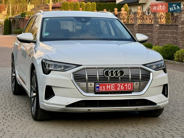 Белый Ауди E-Tron, объемом двигателя 0 л и пробегом 198 тыс. км за 27700 $, фото 5 на Automoto.ua