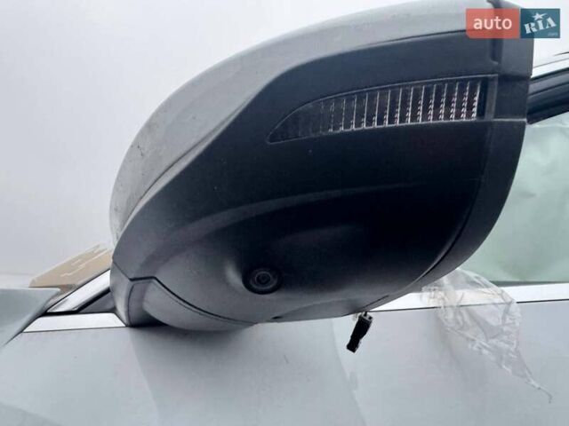 Белый Ауди E-Tron, объемом двигателя 0 л и пробегом 40 тыс. км за 13200 $, фото 12 на Automoto.ua