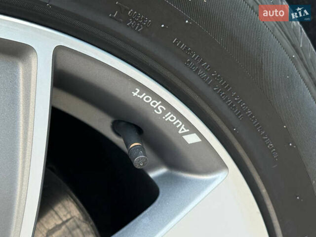 Білий Ауді E-Tron, об'ємом двигуна 0 л та пробігом 198 тис. км за 27400 $, фото 78 на Automoto.ua