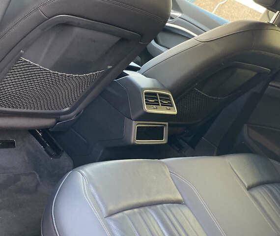 Білий Ауді E-Tron, об'ємом двигуна 0 л та пробігом 56 тис. км за 35900 $, фото 17 на Automoto.ua