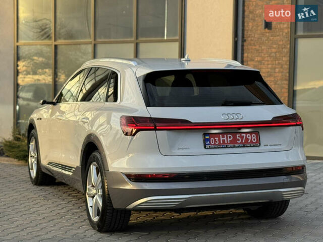 Ауди E-Tron 2020 в Тернополе на Automoto.ua Белый Ауди E-Tron, объемом двигателя 0 л и пробегом 98 тыс. км за 29999 $, фото 37 на Automoto.ua
