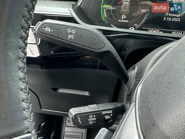 Белый Ауди E-Tron, объемом двигателя 0 л и пробегом 145 тыс. км за 22800 $, фото 54 на Automoto.ua