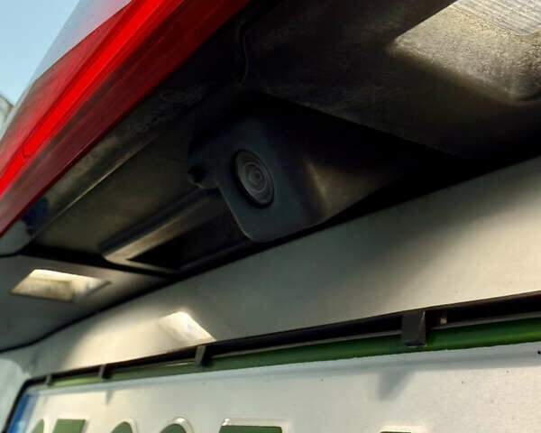 Білий Ауді E-Tron, об'ємом двигуна 0 л та пробігом 89 тис. км за 33500 $, фото 28 на Automoto.ua