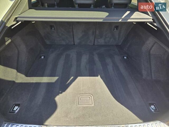 Белый Ауди E-Tron, объемом двигателя 0 л и пробегом 53 тыс. км за 44999 $, фото 33 на Automoto.ua