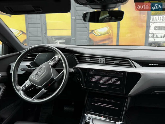 Белый Ауди E-Tron, объемом двигателя 0 л и пробегом 144 тыс. км за 29999 $, фото 45 на Automoto.ua