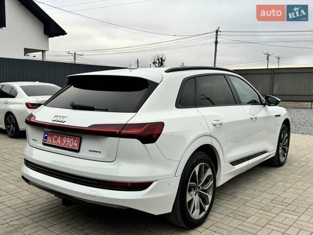 Білий Ауді E-Tron, об'ємом двигуна 0 л та пробігом 36 тис. км за 32500 $, фото 5 на Automoto.ua
