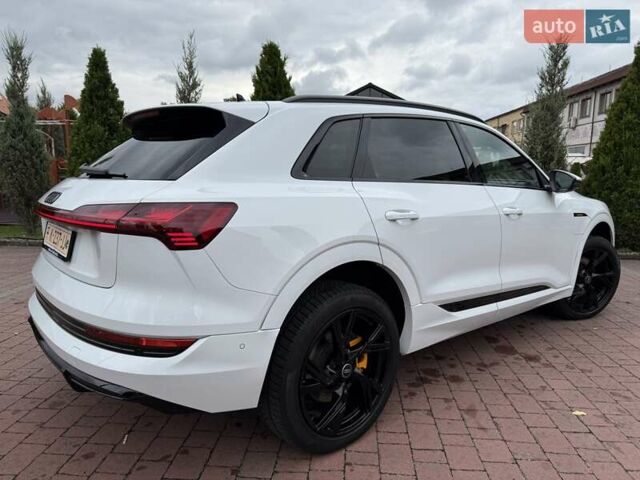 Белый Ауди E-Tron, объемом двигателя 0 л и пробегом 140 тыс. км за 31449 $, фото 35 на Automoto.ua