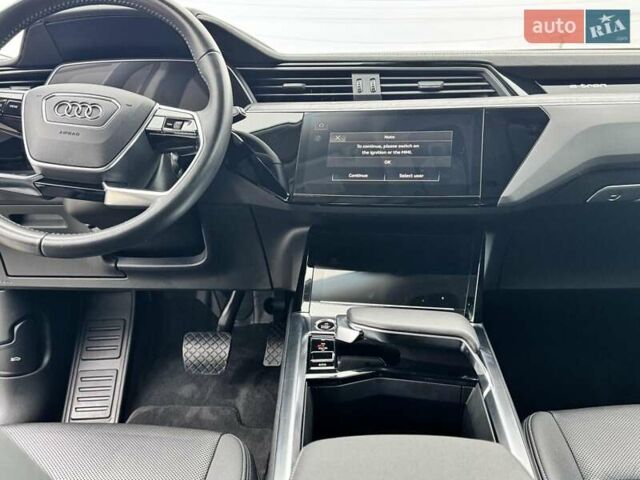 Білий Ауді E-Tron, об'ємом двигуна 0 л та пробігом 36 тис. км за 32500 $, фото 19 на Automoto.ua