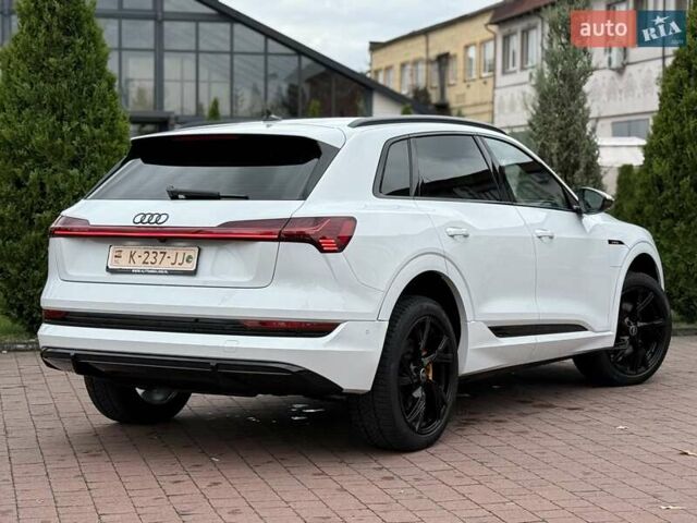 Белый Ауди E-Tron, объемом двигателя 0 л и пробегом 140 тыс. км за 31449 $, фото 31 на Automoto.ua