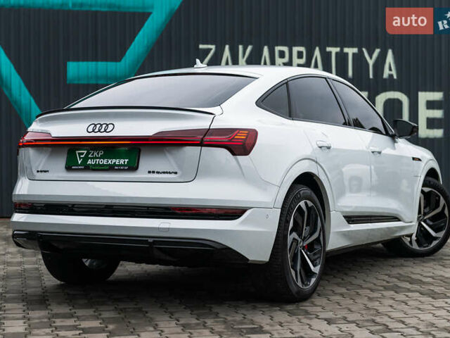 Білий Ауді E-Tron, об'ємом двигуна 0 л та пробігом 57 тис. км за 50555 $, фото 11 на Automoto.ua