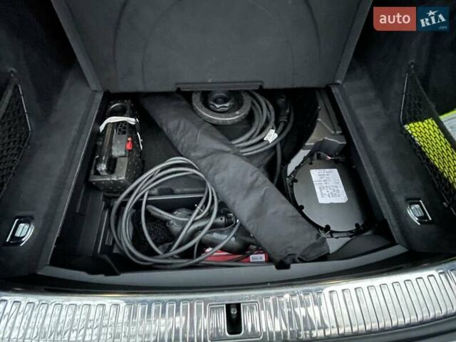 Білий Ауді E-Tron, об'ємом двигуна 0 л та пробігом 76 тис. км за 33600 $, фото 9 на Automoto.ua