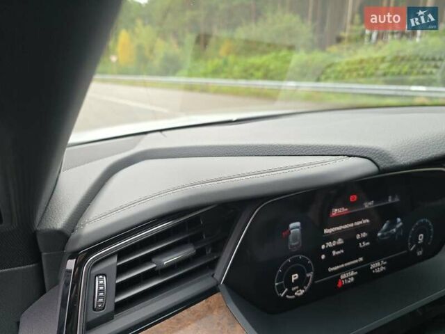 Белый Ауди E-Tron, объемом двигателя 0 л и пробегом 68 тыс. км за 39999 $, фото 48 на Automoto.ua