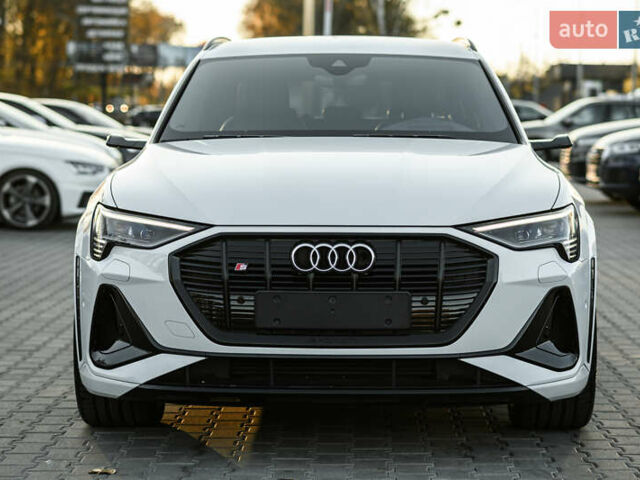 Белый Ауди E-Tron, объемом двигателя 0 л и пробегом 73 тыс. км за 46990 $, фото 17 на Automoto.ua