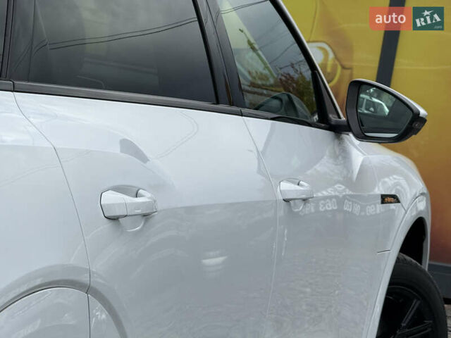 Белый Ауди E-Tron, объемом двигателя 0 л и пробегом 144 тыс. км за 29999 $, фото 33 на Automoto.ua