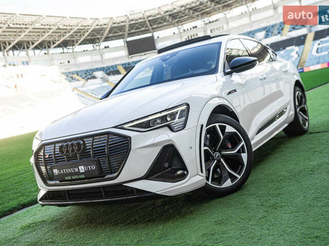 Ауди E-Tron 2021 в Одессе на Automoto.ua Белый Ауди E-Tron, объемом двигателя 0 л и пробегом 34 тыс. км за 51500 $, фото 8 на Automoto.ua