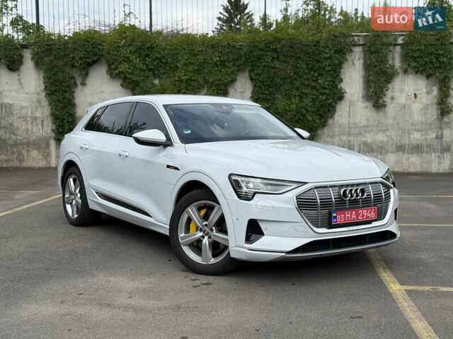 Білий Ауді E-Tron, об'ємом двигуна 0 л та пробігом 35 тис. км за 29999 $, фото 10 на Automoto.ua