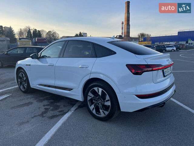 Белый Ауди E-Tron, объемом двигателя 0 л и пробегом 57 тыс. км за 32200 $, фото 8 на Automoto.ua