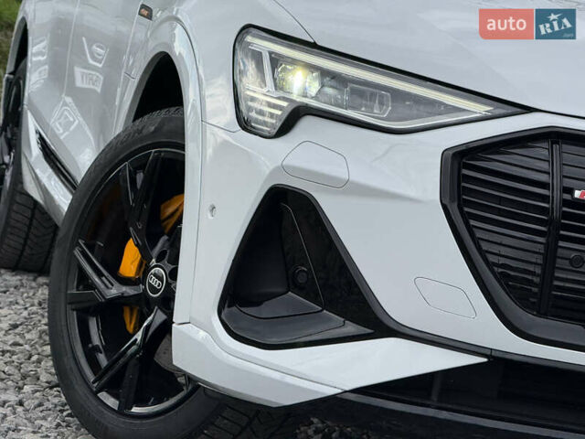 Белый Ауди E-Tron, объемом двигателя 0 л и пробегом 144 тыс. км за 29999 $, фото 14 на Automoto.ua