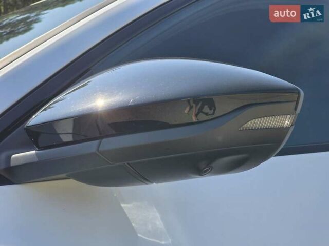 Белый Ауди E-Tron, объемом двигателя 0 л и пробегом 53 тыс. км за 44999 $, фото 23 на Automoto.ua