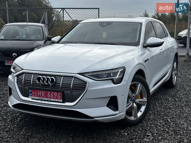 Белый Ауди E-Tron, объемом двигателя 0 л и пробегом 101 тыс. км за 38500 $, фото 2 на Automoto.ua