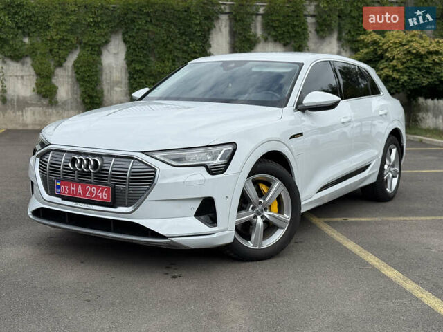 Білий Ауді E-Tron, об'ємом двигуна 0 л та пробігом 35 тис. км за 29999 $, фото 6 на Automoto.ua