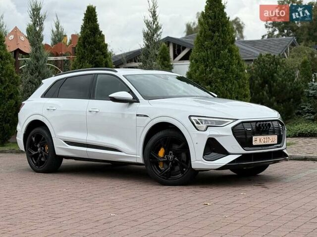 Белый Ауди E-Tron, объемом двигателя 0 л и пробегом 140 тыс. км за 31449 $, фото 15 на Automoto.ua