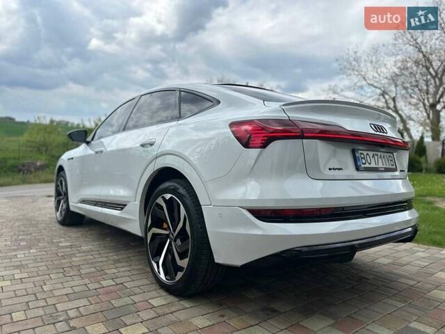 Ауди E-Tron 2021 в Бучаче на Automoto.ua Белый Ауди E-Tron, объемом двигателя 0 л и пробегом 63 тыс. км за 34500 $, фото 76 на Automoto.ua