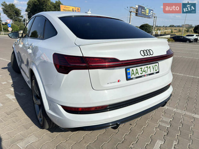 Белый Ауди E-Tron, объемом двигателя 0 л и пробегом 62 тыс. км за 48100 $, фото 17 на Automoto.ua