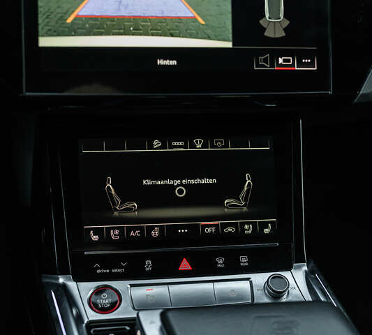 Белый Ауди E-Tron, объемом двигателя 0 л и пробегом 73 тыс. км за 46990 $, фото 32 на Automoto.ua