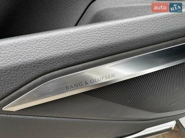 Белый Ауди E-Tron, объемом двигателя 0 л и пробегом 62 тыс. км за 48100 $, фото 36 на Automoto.ua