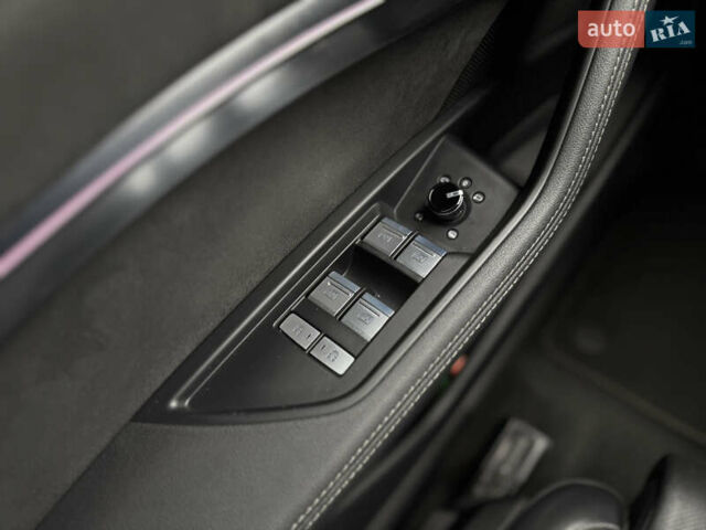 Белый Ауди E-Tron, объемом двигателя 0 л и пробегом 97 тыс. км за 42900 $, фото 49 на Automoto.ua