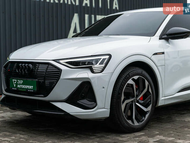 Білий Ауді E-Tron, об'ємом двигуна 0 л та пробігом 57 тис. км за 50555 $, фото 16 на Automoto.ua