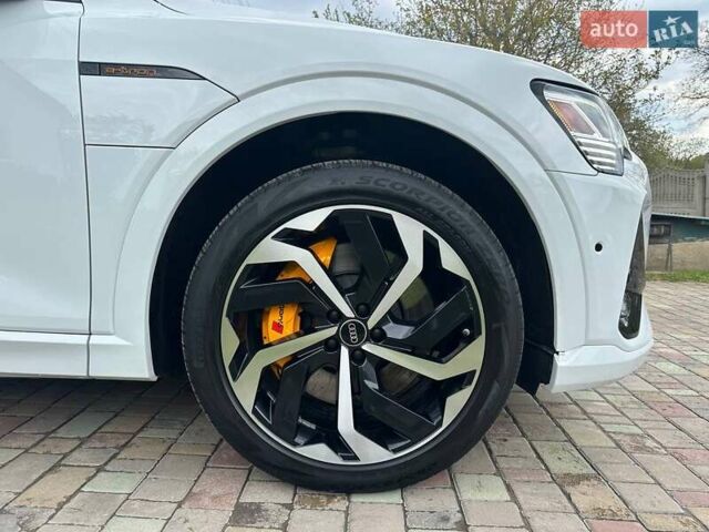 Ауди E-Tron 2021 в Бучаче на Automoto.ua Белый Ауди E-Tron, объемом двигателя 0 л и пробегом 63 тыс. км за 34500 $, фото 73 на Automoto.ua